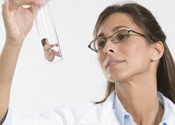 42岁做三代试管婴儿有成功吗？做事成功率010-6300242岁